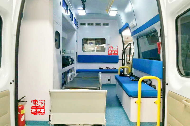 監護型帶臥鋪，40升氧氣瓶