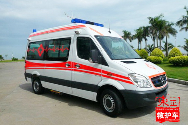 奔馳凌特監護型柴油救護車